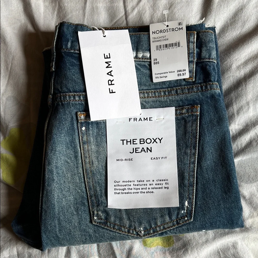 Frame Denim The Boxy Jean in Deep Blue with Faded Wash - Picture 5 of 5